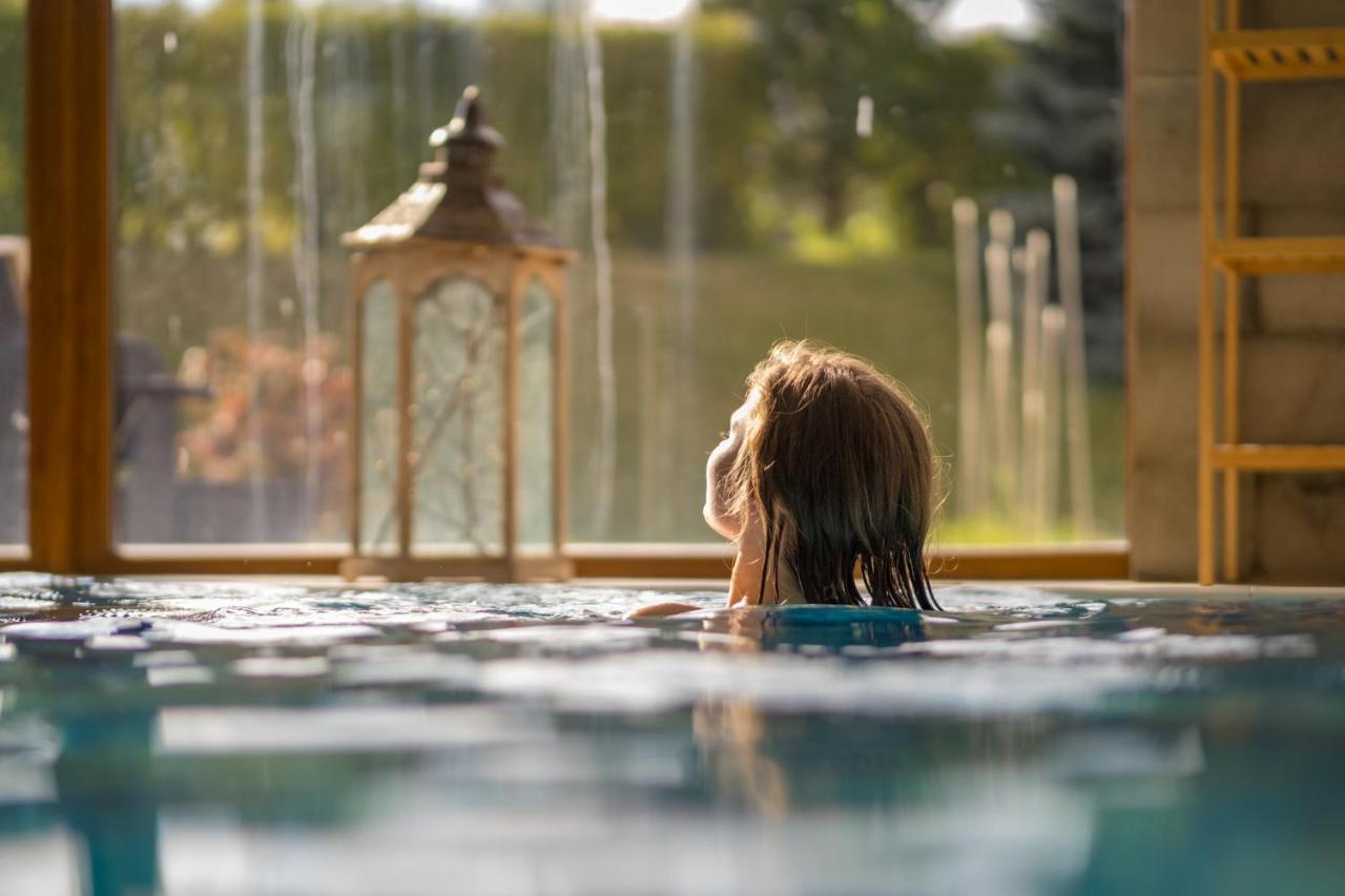 Hotel International Wielka Łomnica Zewnętrze zdjęcie
