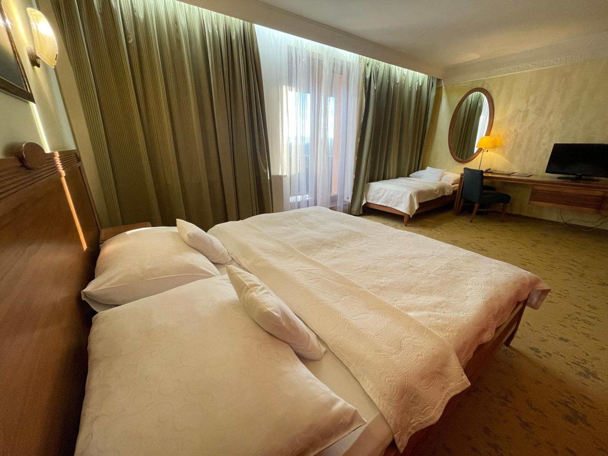 Hotel International Wielka Łomnica Zewnętrze zdjęcie
